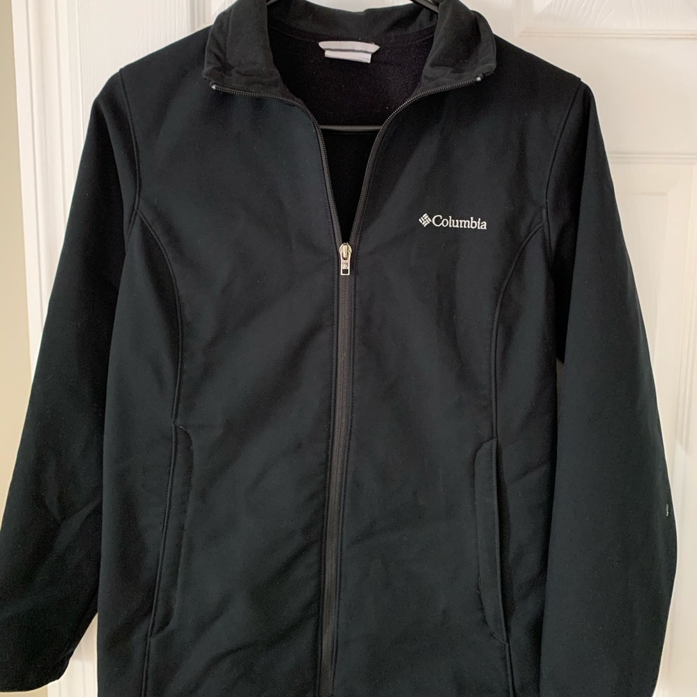 Women’s black Columbia Jacket Size Medium